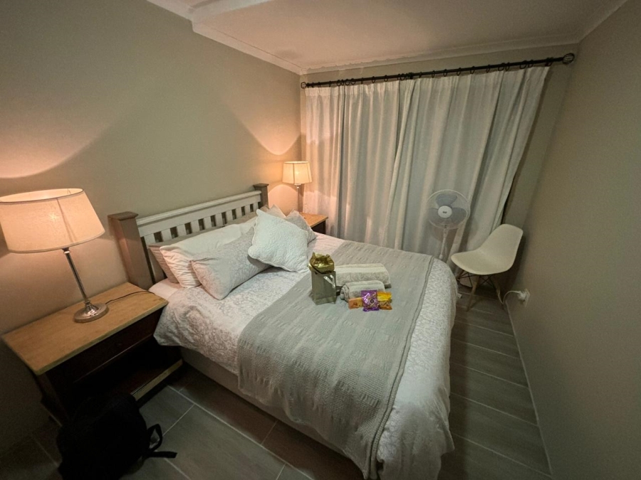 To Let 4 Bedroom Property for Rent in Plattekloof Western Cape